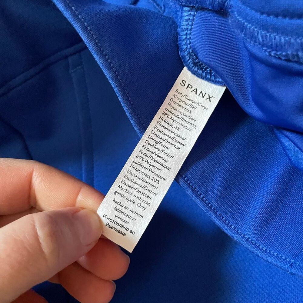 SPANX | the perfect pant kick flare cerulean blue L - Picture 10 of 11